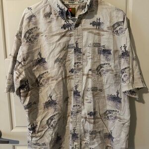 Wrangler Short-Sleeve Fishing Print Button-Down Shirt - Light Gray & Navy